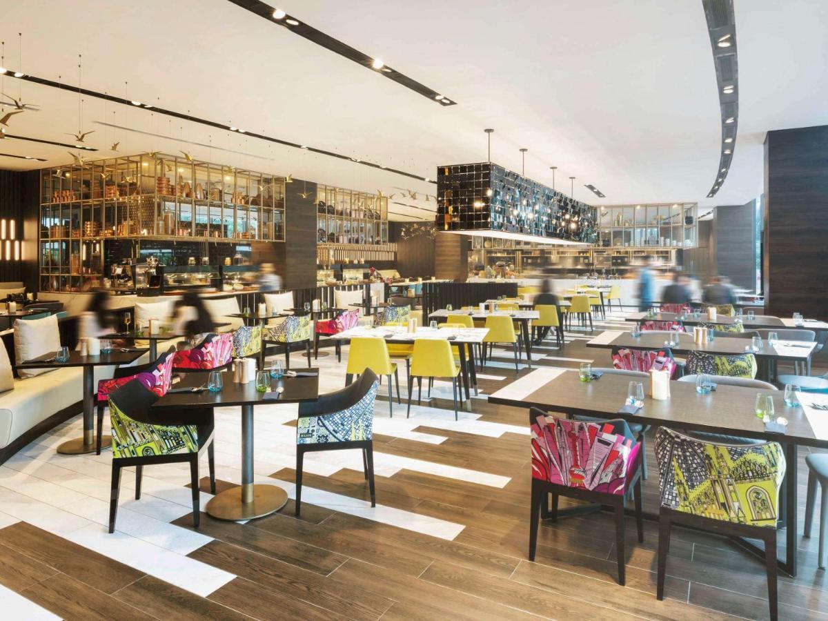 Khách sạn Novotel On Stevens Singapore