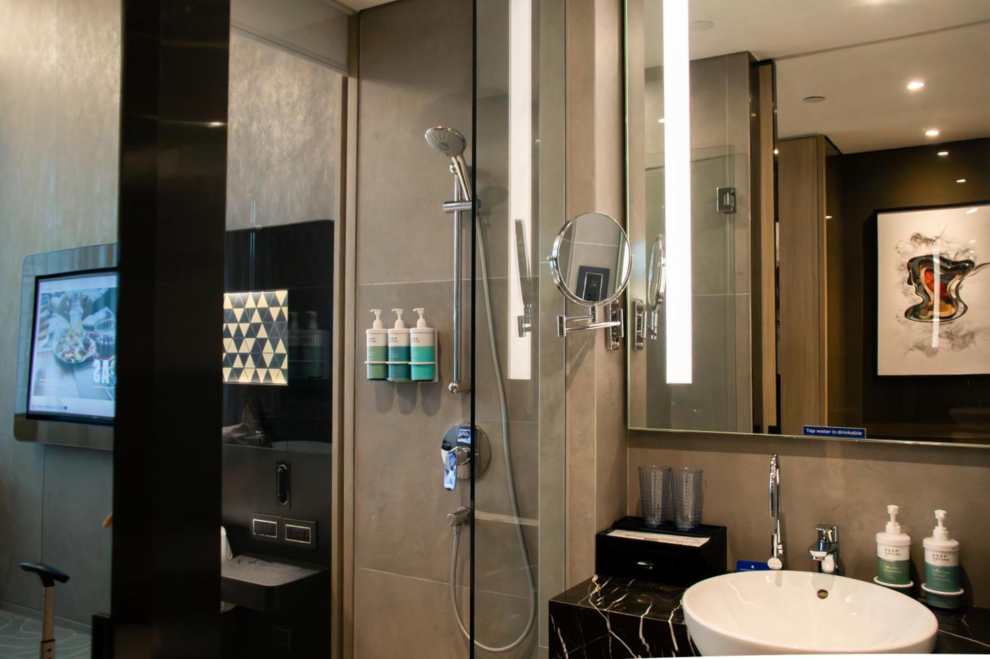Hotel Novotel On Stevens Singapore